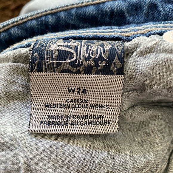 Jean Capris - Picture 3 of 3